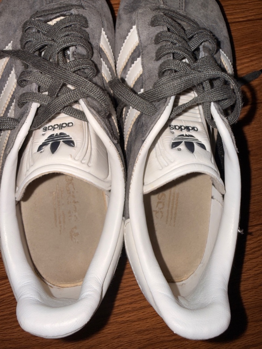 Adidas Gazelle Dark Gray Shoes Size Womens 7 kids 5 - Picture 7 of 8
